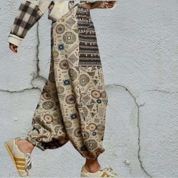 POL Multicolor Tapestry Balloon Pants - Picture 1 of 6